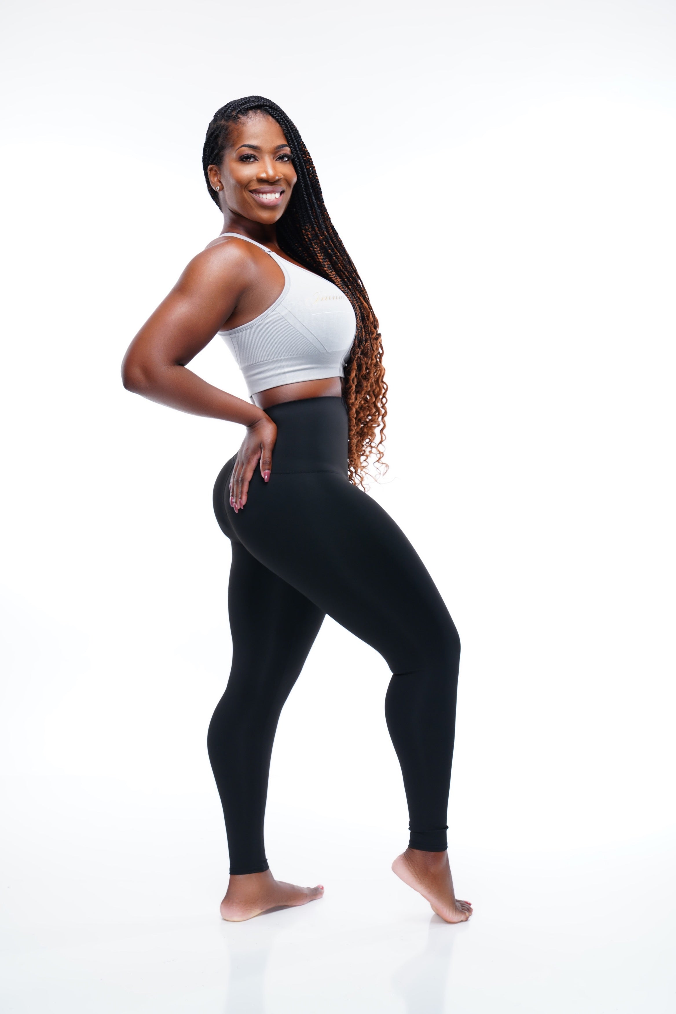 Immaculately MID waist Compressing Shaper Leggings